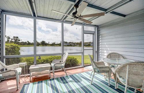 Beachy Vibes - 2BR w lake views & screened sunroom - Foto 31