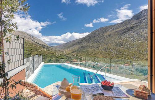 NORMABEL relaxing villa with heated pool and sauna - Photo 2