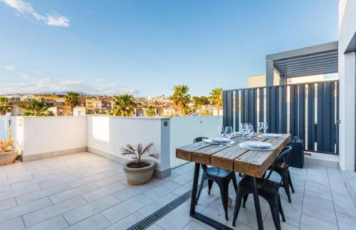 El Atiquito de Caleta - Photo 30