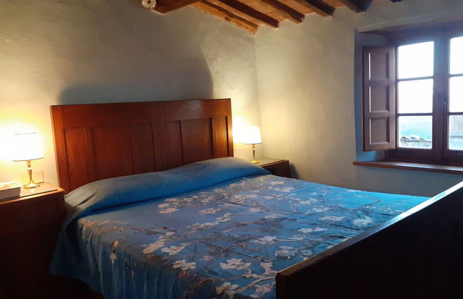 Enchanting Lucienne in the Village Num01 - Photo 1