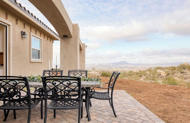 Incredible Estate w/ Panoramic Views & Bocce Ball Court! Malbec by Avantstay - Photo 43