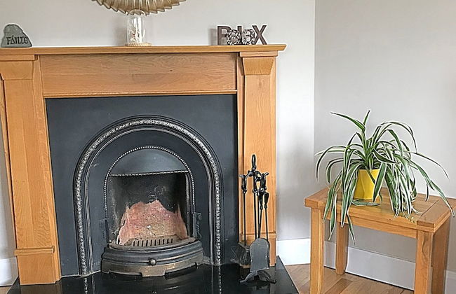 Immaculate 3-bed House With Private Secure Garden - Foto 2