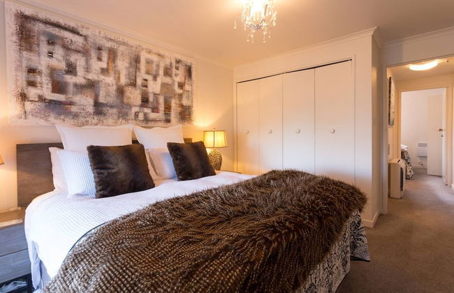 Distinctive Adjacent Two Lake View Townhouses - Foto 10