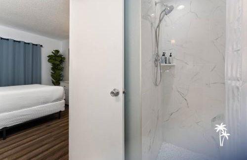 Tranquil Garden View 2 Bed 2 Bath Balcony Condo 7 Min to Universal - Foto 22