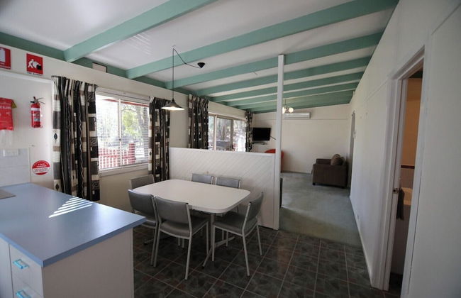 The Black Sparrow - Photo 33