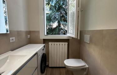 REGINA GARDESANA Lakeshore - Photo 1