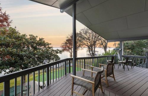 Lone Star Lake Cottage-NEW Trex Deck, boat dock - Foto 18