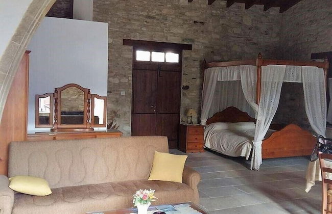 Romios Holiday Apartments - Photo 47