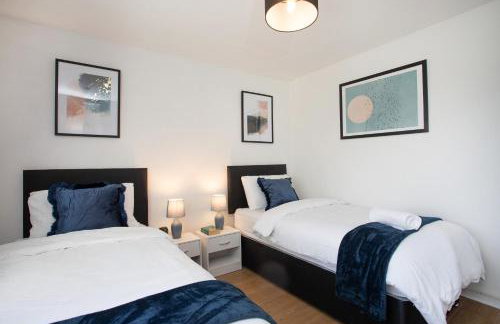 Rawmarsh House, Rotherham for contractors & Families, off-road parking, high speed wifi - Foto 34