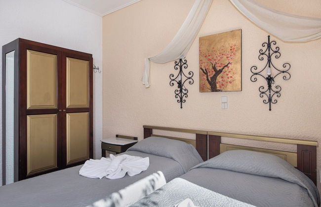 Hotel Castle Suites - Photo 65