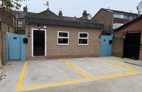 City Escape - Photo 12