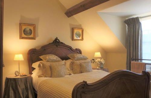 Oundle Bespoke Apartments - Photo 12