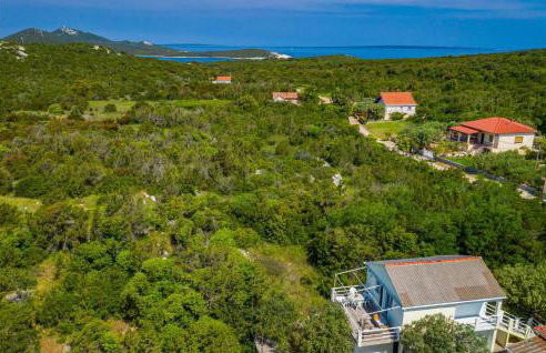 2 Bedroom Nice Home In Molat - Photo 11