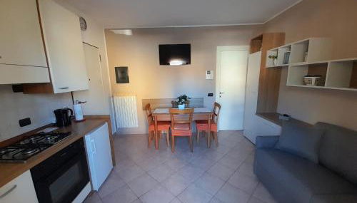 Marco Apartment - Holiday Apartment Luino - Foto 4