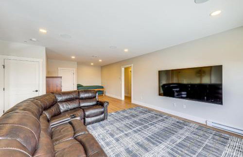 Mountain-View Home in Stoneham with Hot Yoga Studio! - Foto 33