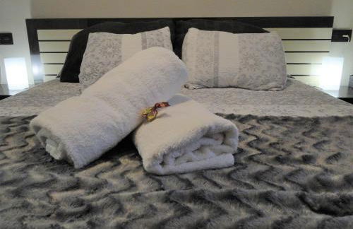 INSULA PLAzA MAYOR ATICO - Photo 10