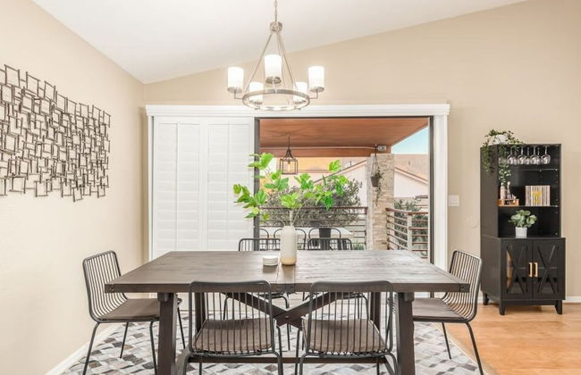 Princess Retreat Private Pool Firepit Sleeps 12 - Photo 10