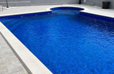 HelaMoni, New 5 Star 2 Person apartments with pool - Foto 29