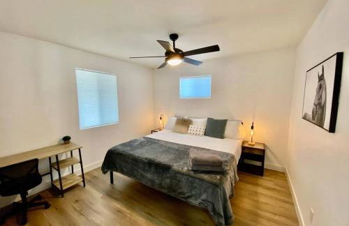 Uniquely remodeled historical district home - Foto 19