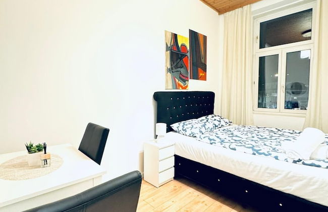 5BR Apartment Near Kaufpark Alterlaa - Foto 29