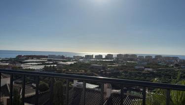 Apartamento Florkin vacacional acogedor recién reformado con vistas al mar - Photo 3