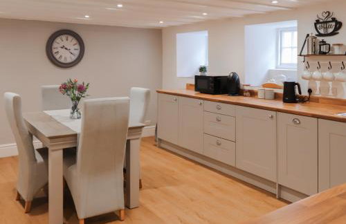 Ty Llewelyn - Foto 5