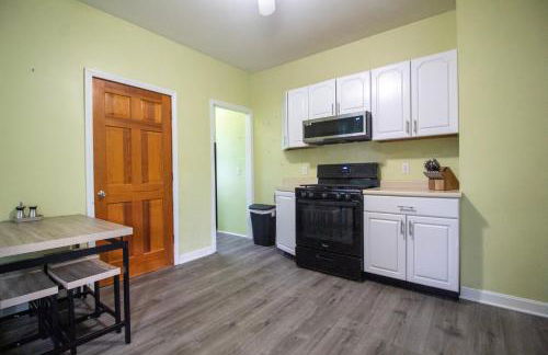 2 bedroom condo close to Boston and Cambridge with free parkings - Foto 7