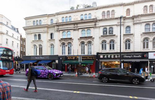 Spacious 4 bedrooms flat in New Oxford Street - Foto 26