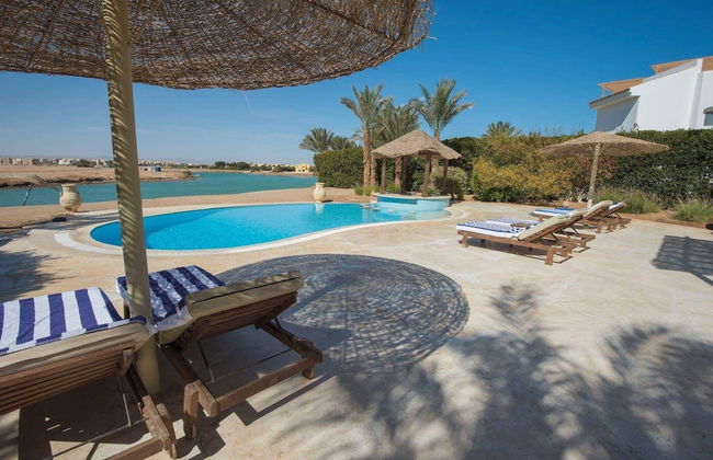Charming Villa in El Gouna with Pool - Foto 11