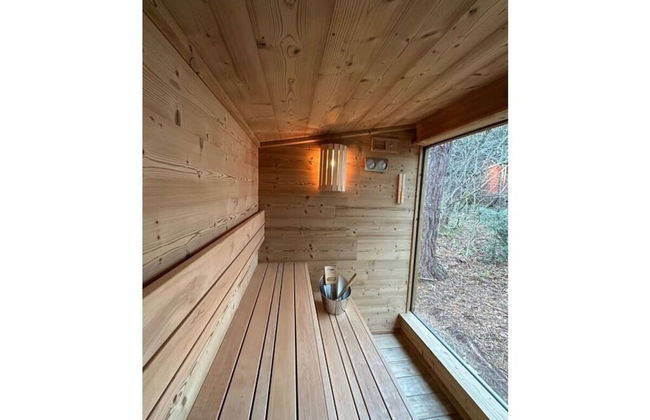 Holiday Home Under the Trees - Photo 10