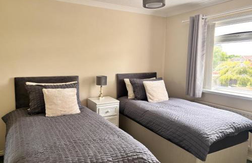 Spacious Home for Workers & Families - Quiet area - Foto 22