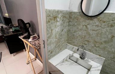 Studio 94 - Photo 13