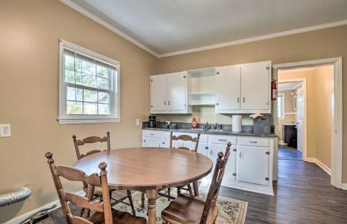 Cozy Greenville Bungalow about 2 Mi to Downtown! - Foto 2