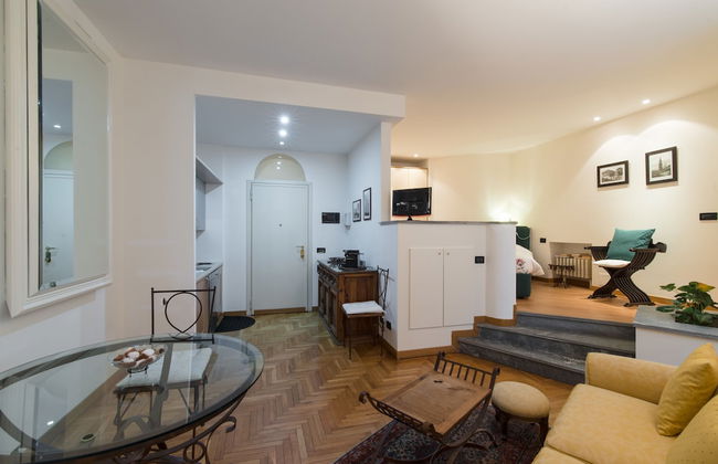 At Home Heart of Milan - Duomo Apartment - Foto 14