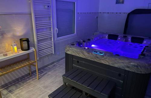 Jacuzzi & Sauna privatifs - Vue mer - Foto 17