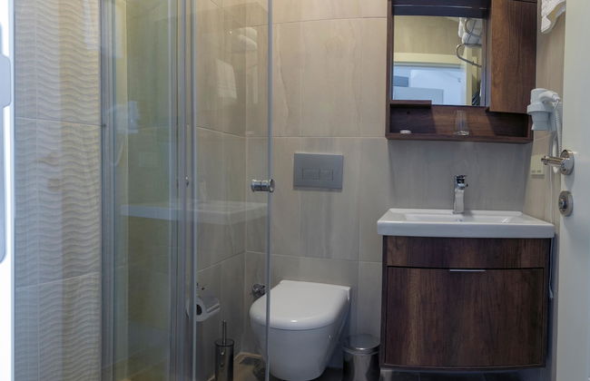 Joy Suites - Photo 74