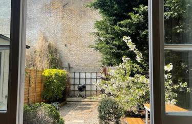 Wolverdene - Entire ground floor flat with garden - Foto 16