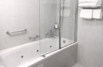 Angelina Green Oasis - Free Parking, Self check in - Foto 16