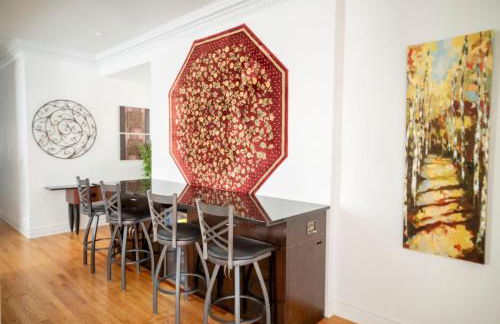 Club Salon Sleeps 10-20 Free Parking & TV - Foto 4