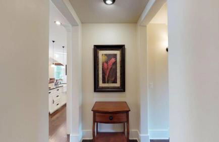 F211 Second Floor 3-bedroom Poolside Lanai - Foto 9