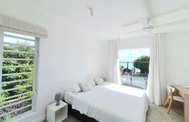 Luxury beachfront villa with private pool and cozy Pavillon with private jacuzzi on rooftop terrace - Photo 12