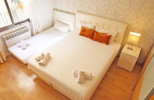 Bcn-rentals apartments in the Old town - Photo 9