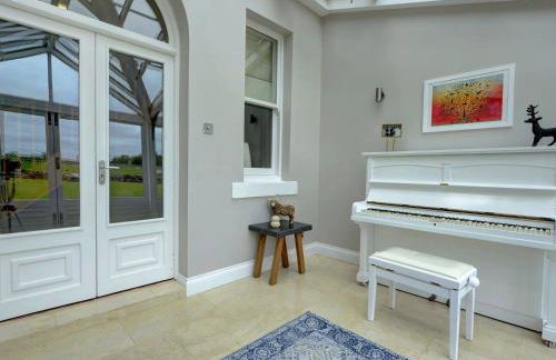 The Farm House - Photo 17