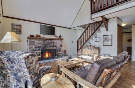 Hot Tub + Sauna + Deck + Firepit + Beach Access + Near Dining Grateful Escape by Avantstay - Foto 20