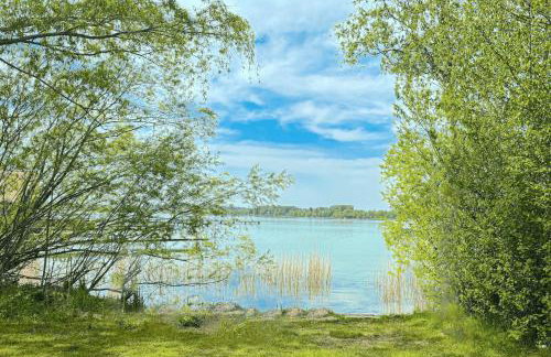 Design Studio am See mit Terrasse, Garten, 40m vom See - Snug Stays 2 - Photo 38