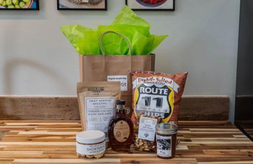 Love Ridge Mountain Lodging - Foto 17