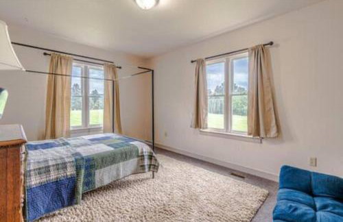 Sprawling 9 BR Mountaintop Oasis with BlueRidge Views - Foto 14