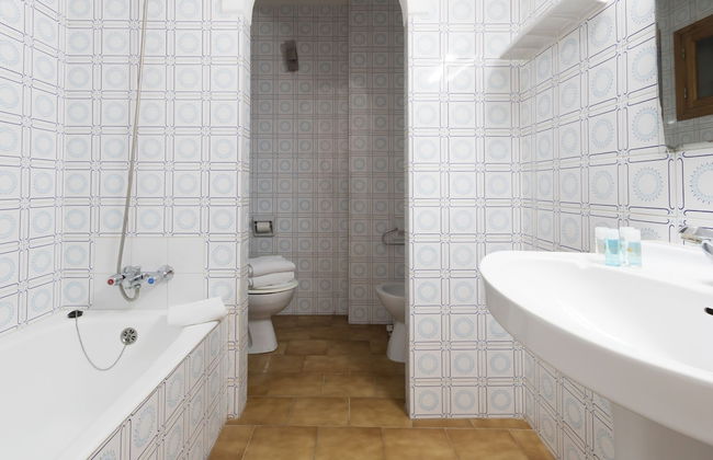 Apartamentos Orosol 2 by Typic Hotels - Photo 33