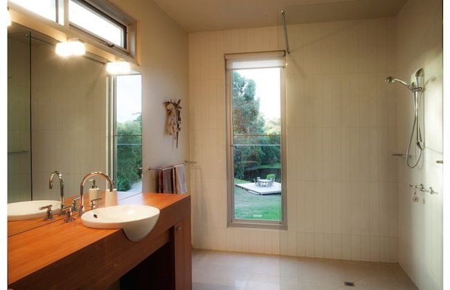 THE Lake House - Surf Side - Photo 2