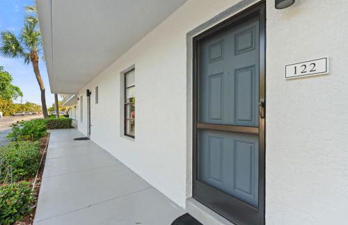 Exquisite Luxury First Floor Condo - Easy Walk to Amenities - Foto 7